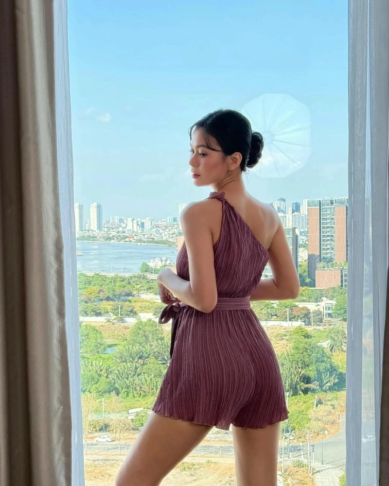 Clip Mâu Thủy bắt chuột gây bão mạng xã hội